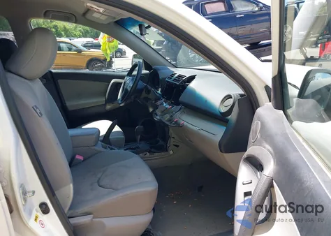 2010 Toyota Rav4 z USA, uszkodzony, nr VIN JTMBF4DV9AD031343